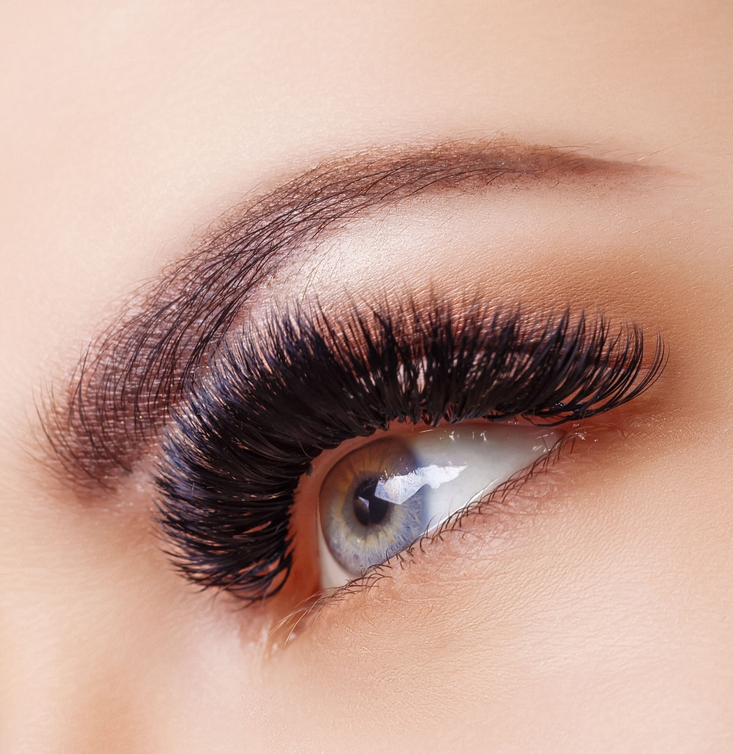 Lashes, Lash Lifts, Eyebrow Lamination & Microblading in Hamilton